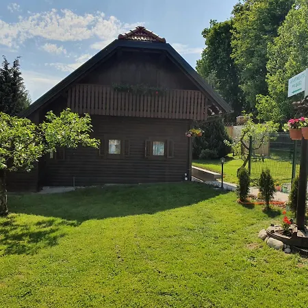 Počitniška hiša Charming Tiny House 